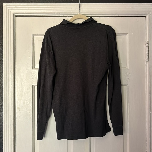 Men’s medium classic Ralph Lauren, long sleeve polo in charcoal gray - Picture 3 of 3